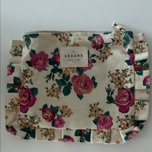 Sézane Floral Pouch
